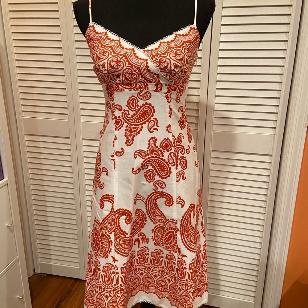 Amazing Ann Taylor orange & white paisley dress-EUC